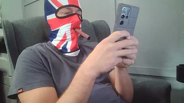 wank-over-ur-photo online show from 09.12.25