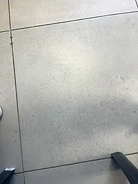 Snapshot of kamo012000 chatting on 10.08.25 kamo012000 online show from 10.08.25