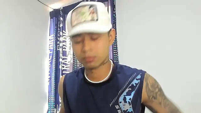  Logan Colton  online show from 10.17.25