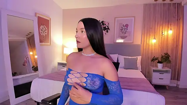 AuroraEvanss online show from 01.07.26