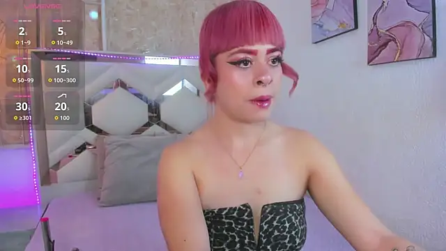 Venuss1  online show from 11.06.25