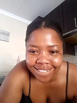 SweetBerryBliss online show from 09.23.25