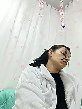 kim lebanon online show from 10.10.25