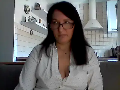 Elena48324 online show from 05.24.26