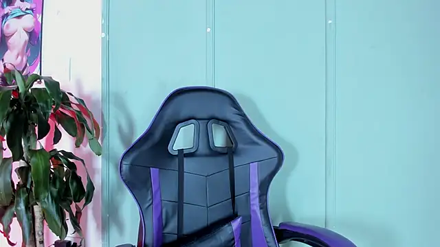 Zafiro  Brown online show from 09.27.25