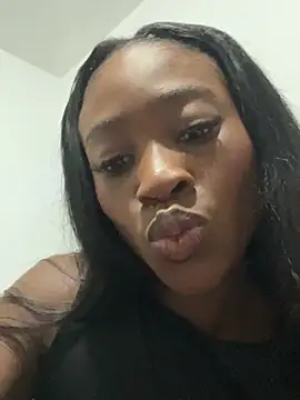 Skylar Smith  online show from 02.16.26