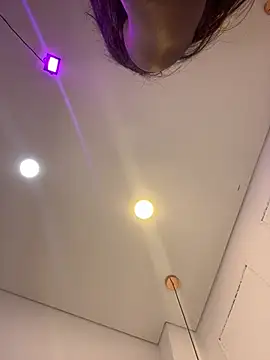 Skylar Smith  online show from 04.01.26