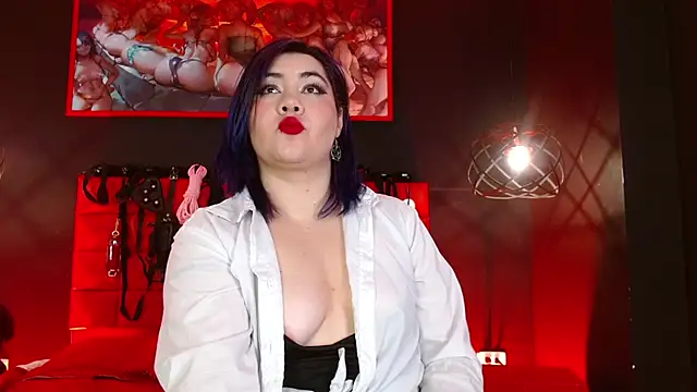 Lilih golden online show from 10.23.25