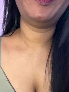 Snapshot of tamil_Aarathi chatting on 06.12.26 tamil Aarathi online show from 06.12.26