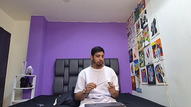 ashtoncooperr online show from 10.17.25