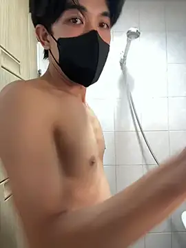 Snapshot of SongJinWoo007 chatting on 10.08.25 SongJinWoo007 online show from 10.08.25