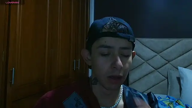 Aleecandrews online show from 10.30.25