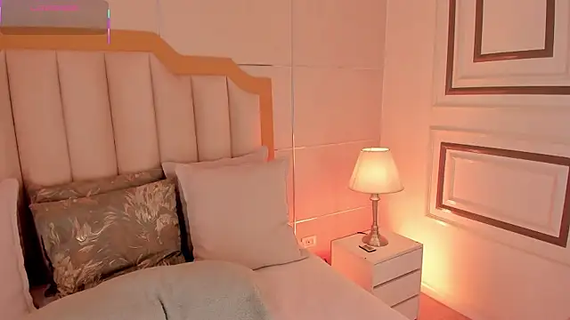 MaddieParker online show from 04.17.26