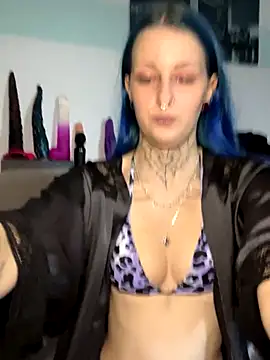 Snapshot of Seductively4_20 chatting on 09.12.25 Seductively4 20 online show from 09.12.25