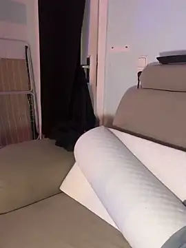 Snapshot of Seductively4_20 chatting on 10.13.25 Seductively4 20 online show from 10.13.25