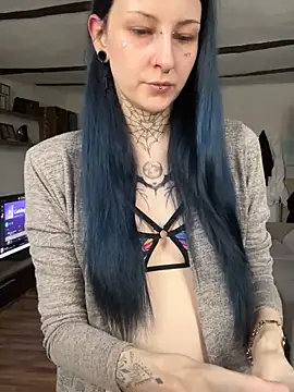 Snapshot of Seductively4_20 chatting on 10.19.25 Seductively4 20 online show from 10.19.25