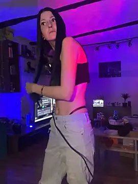 Snapshot of Seductively4_20 chatting on 10.20.25 Seductively4 20 online show from 10.20.25