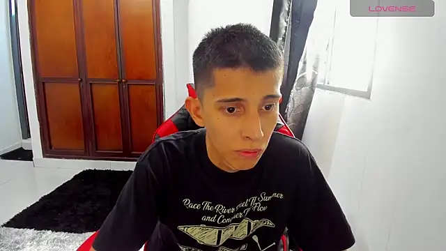 gomitaboy 1 online show from 09.15.25