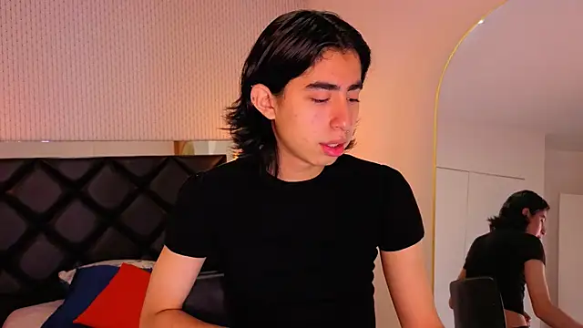 ryo light online show from 10.15.25