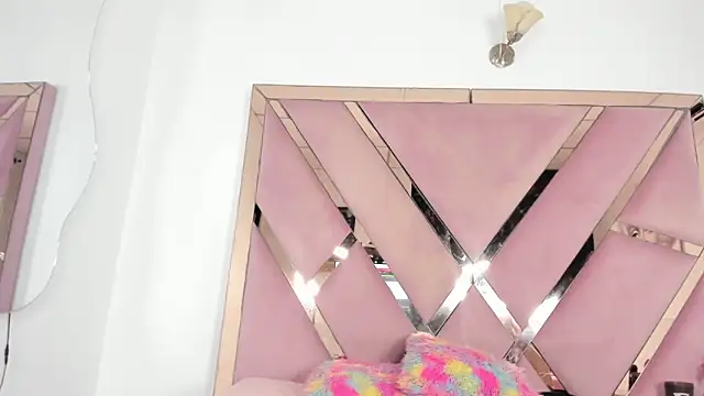 Akiraht online show from 09.29.25