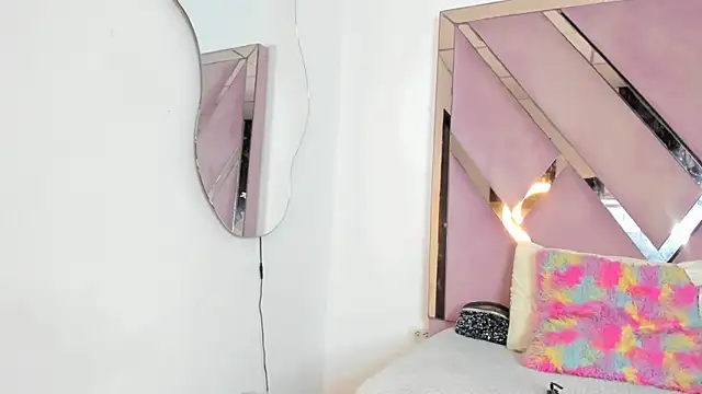 Akiraht online show from 10.10.25