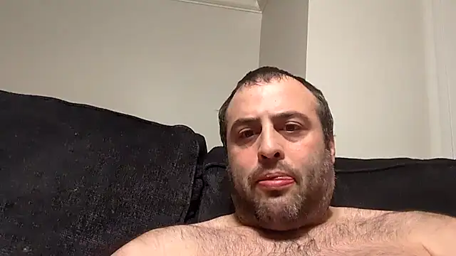 Snapshot of johnnydeeper33 chatting on 11.04.25 johnnydeeper33 online show from 11.04.25