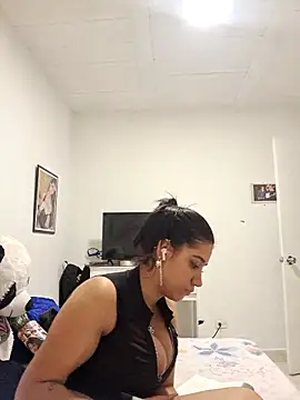 Samantha hotly online show from 03.30.26