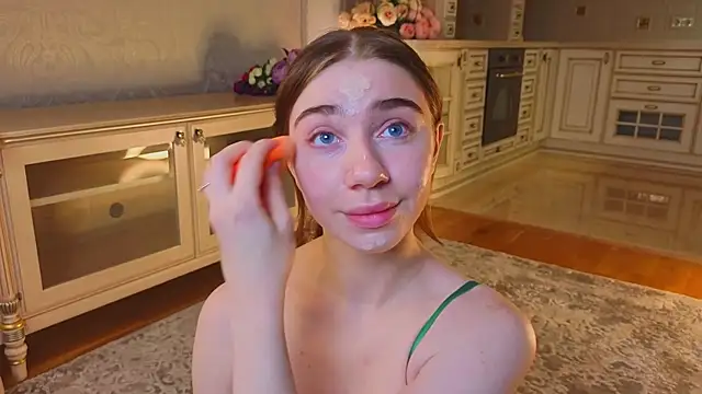 EadlinGillim online show from 10.07.25