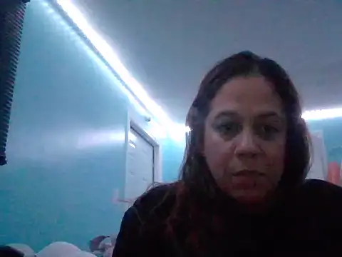 PrettyKittyMia online show from 09.13.25