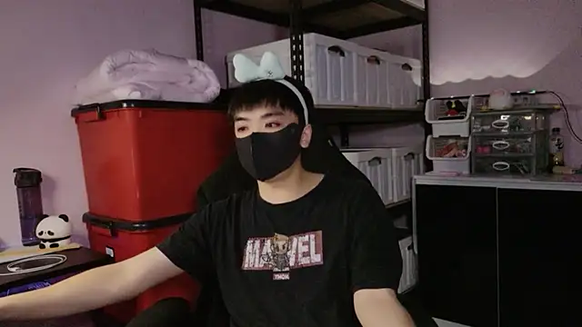 Snapshot of doggyman523 chatting on 09.11.25 doggyman523 online show from 09.11.25