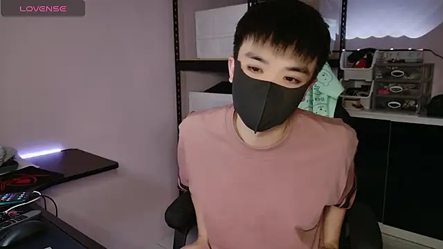 Snapshot of doggyman523 chatting on 10.07.25 doggyman523 online show from 10.07.25