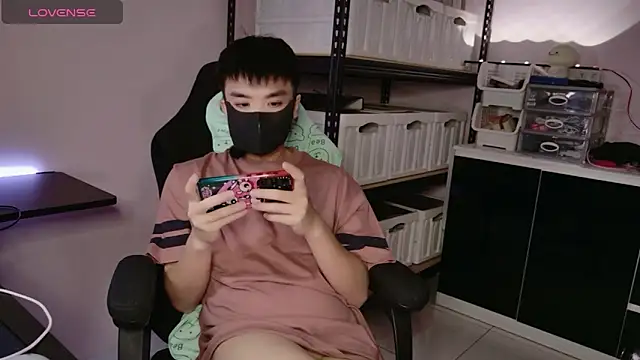 Snapshot of doggyman523 chatting on 11.11.25 doggyman523 online show from 11.11.25