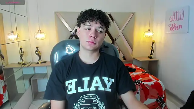 BenjaminBottonn online show from 09.16.25