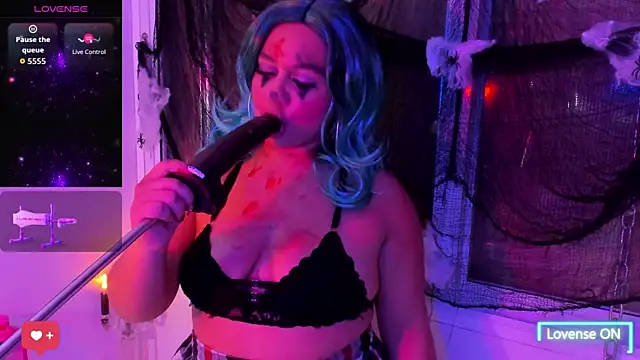 sharlotthe bigass online show from 10.10.25