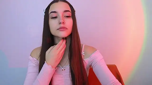 Snapshot of MelissaPristine chatting on 11.03.25 MelissaPristine online show from 11.03.25