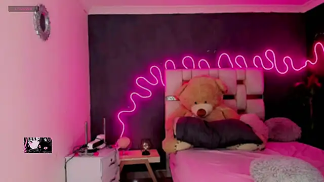 Abbygilx online show from 02.22.26