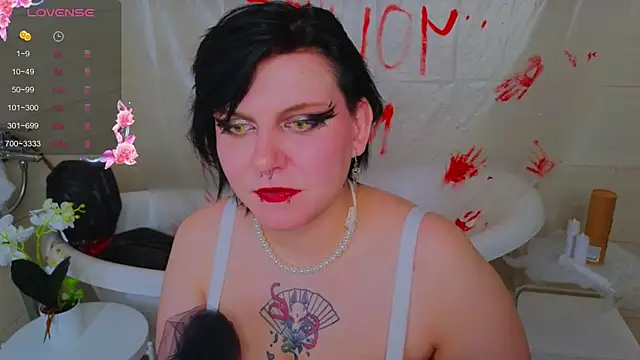 bluelunaray online show from 10.20.25