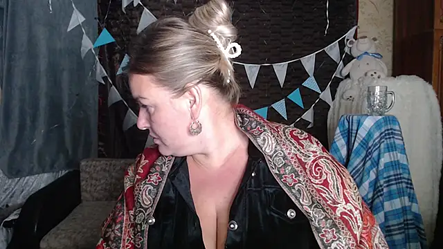 NikaSkylink online show from 10.02.25