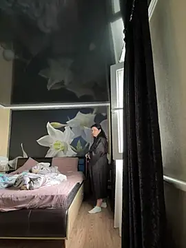 Liza Will online show from 03.25.26