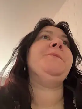 Liza Will online show from 04.15.26