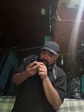 Jonathanfrom420 online show from 04.30.26