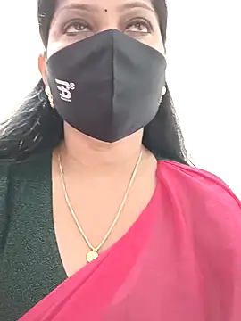 shivani27 online show from 09.18.25