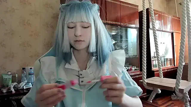 Snapshot of kioshi_kiss chatting on 09.10.25 kioshi kiss online show from 09.10.25