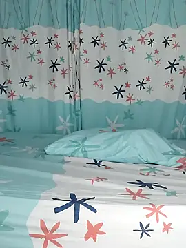 AntonelaMorriz online show from 11.04.25