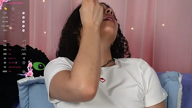 Victoria Curly online show from 09.15.25