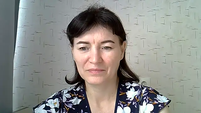 Krystal 82 online show from 09.27.25