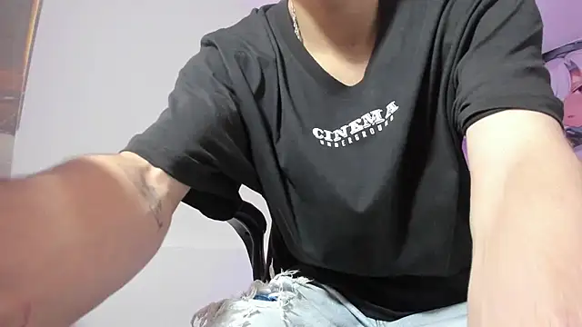 Dereck Boy8 online show from 11.25.25