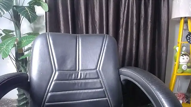 kiara 1122 online show from 04.25.26