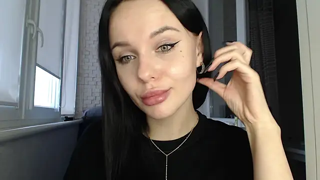 Blair Yates online show from 10.20.25