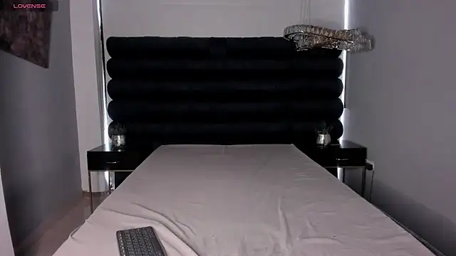 rubyrouge   online show from 12.04.25